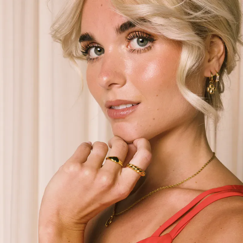Frida Leonore by Gulldia- Lucky- hoops i forgylt stål H: 25mm B: 12mm