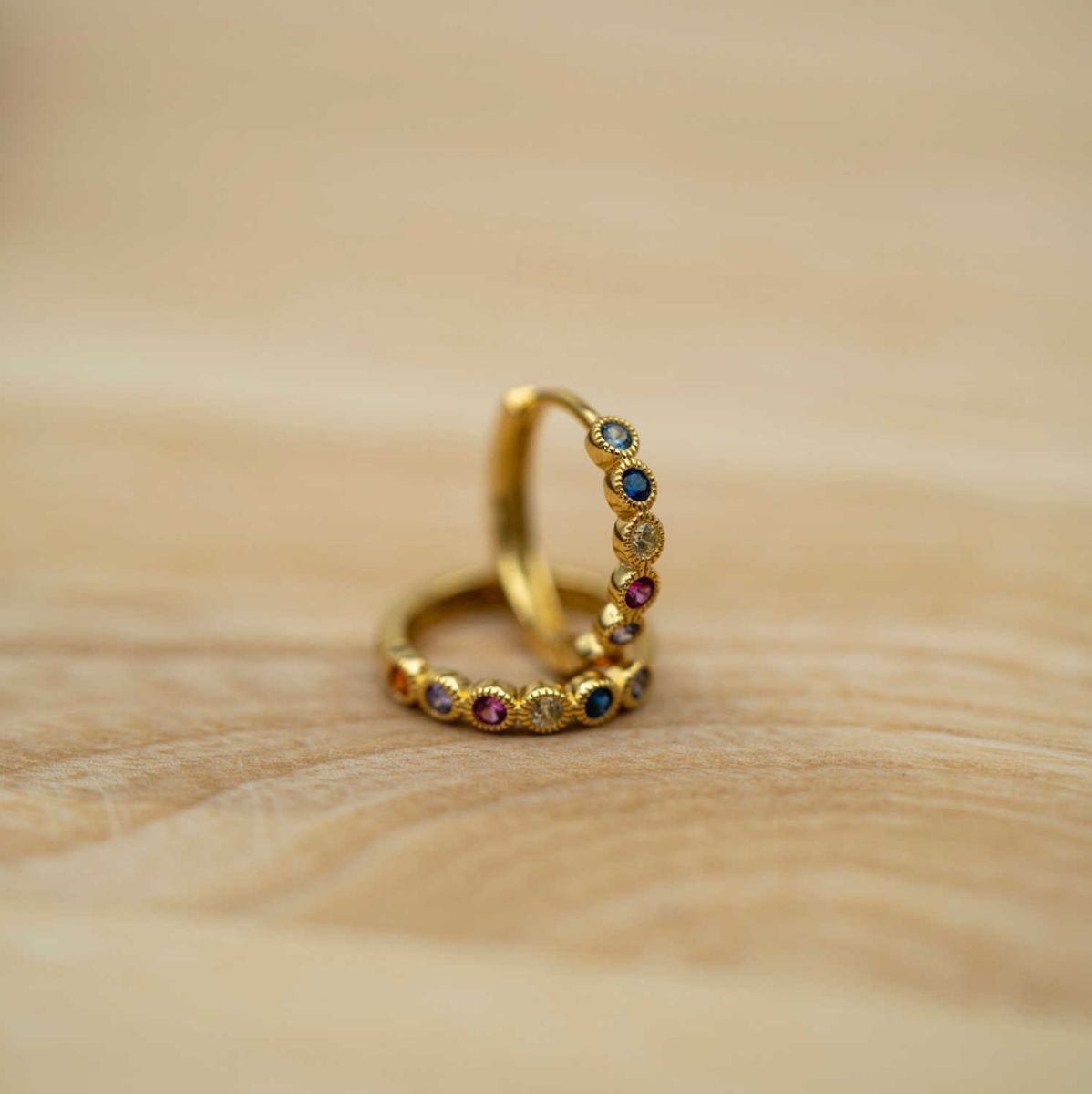 Nora Mørk- Øreringer i sølv med zirkonia, multicolor