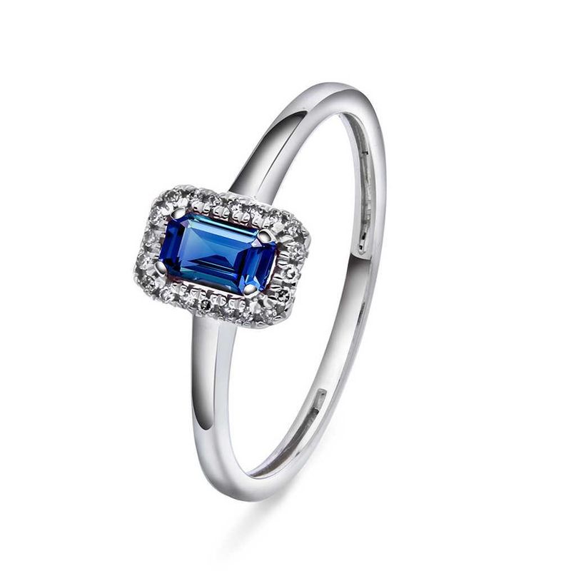 Ring i hvitt gull- safir og diamanter 0,05ct WSI