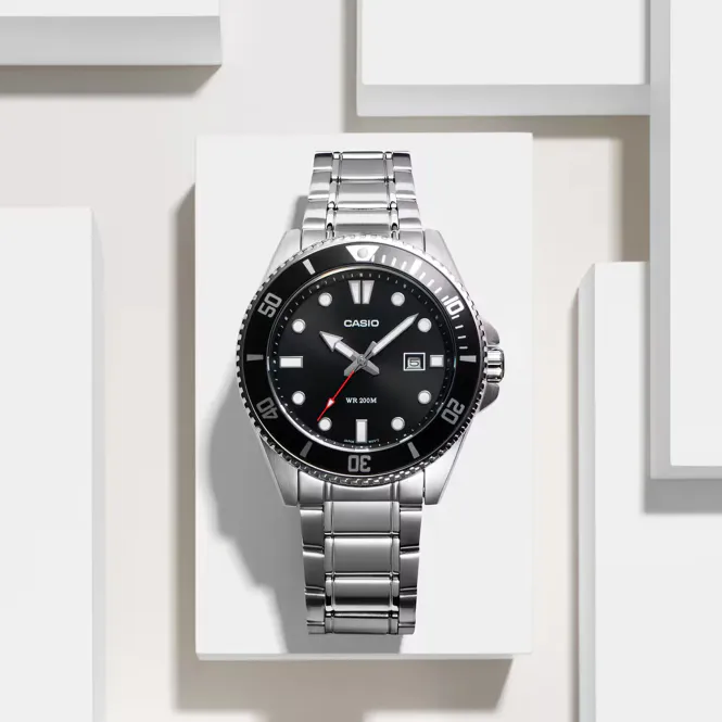 Hovedbilde Casio Timeless Ø46mm 200m' MDV-107D-1A1VEF