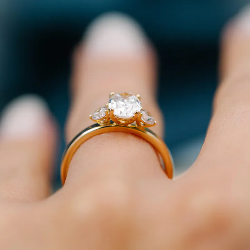 Ring DUCHESS 585 gull med LAB grown diamanter 1,55ct VS1